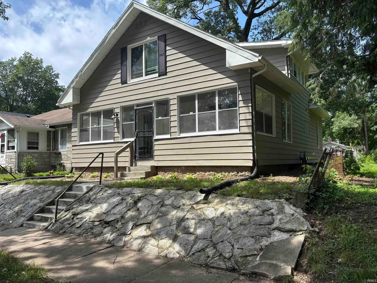 1321 N Brookfield Street, South Bend, IN 46628 - #1