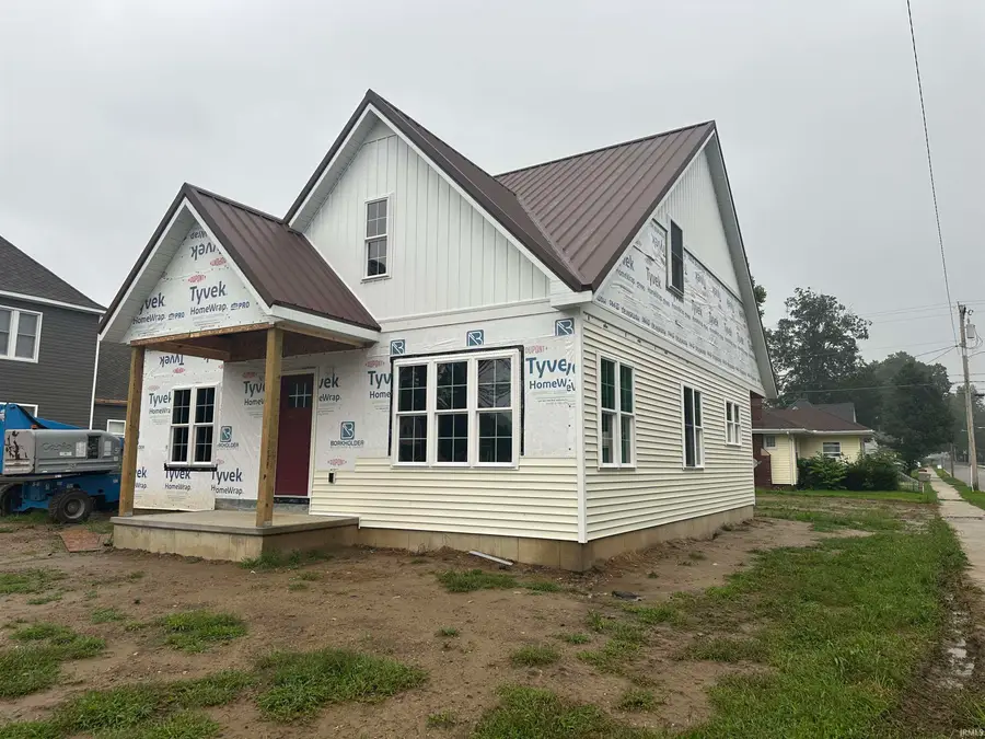 401 N Michigan Street, Argos, IN 46501 - #2