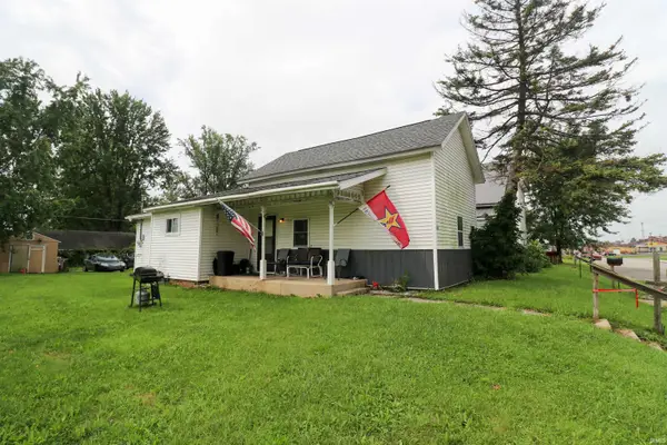 320 E Water Street, Hartford City, IN 47348