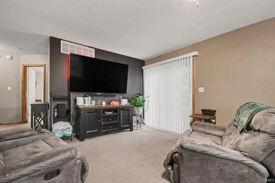 1201 N Park Avenue, Warsaw, IN 46580 - #2