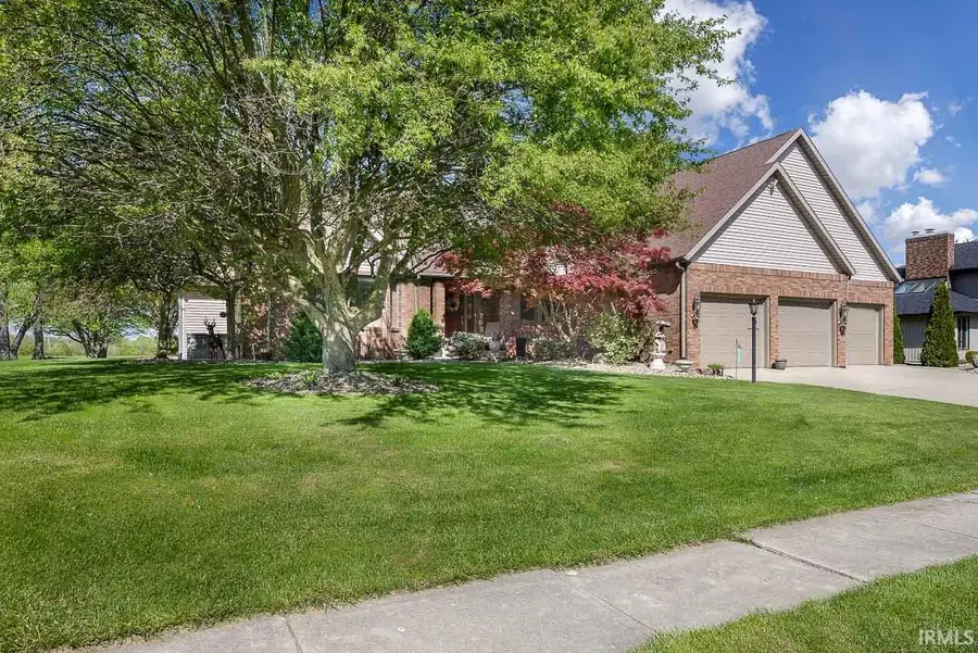 3809 Saint Andrews Place, Elkhart, IN 46517 - #2