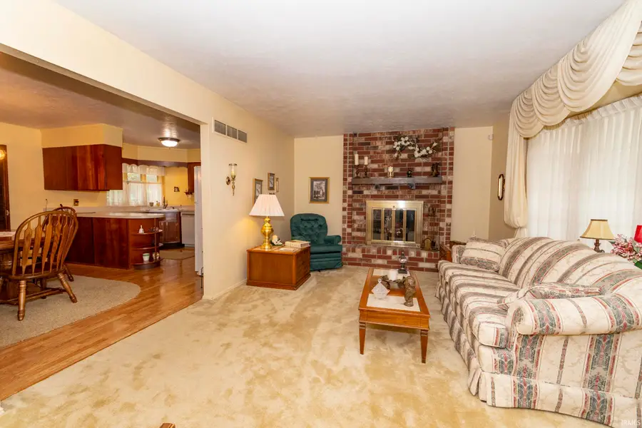 2624 Oak Leaf Cove, South Bend, IN 46628 - #3