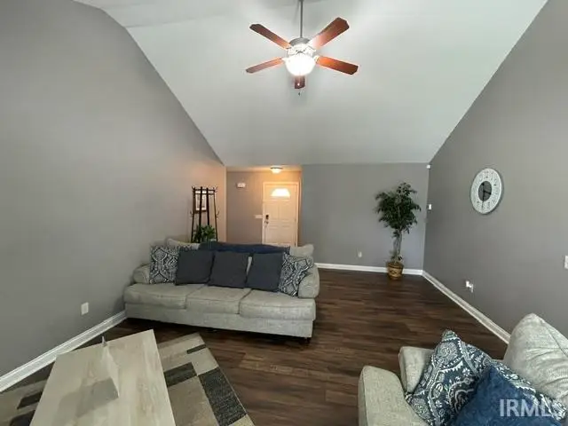 6817 King Lear Boulevard, Fort Wayne, IN 46818 - #3