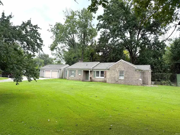 6811 Newburgh Road, Evansville, IN 47715