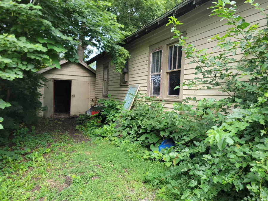 905 S Indiana Avenue, Auburn, IN 46706 - #3