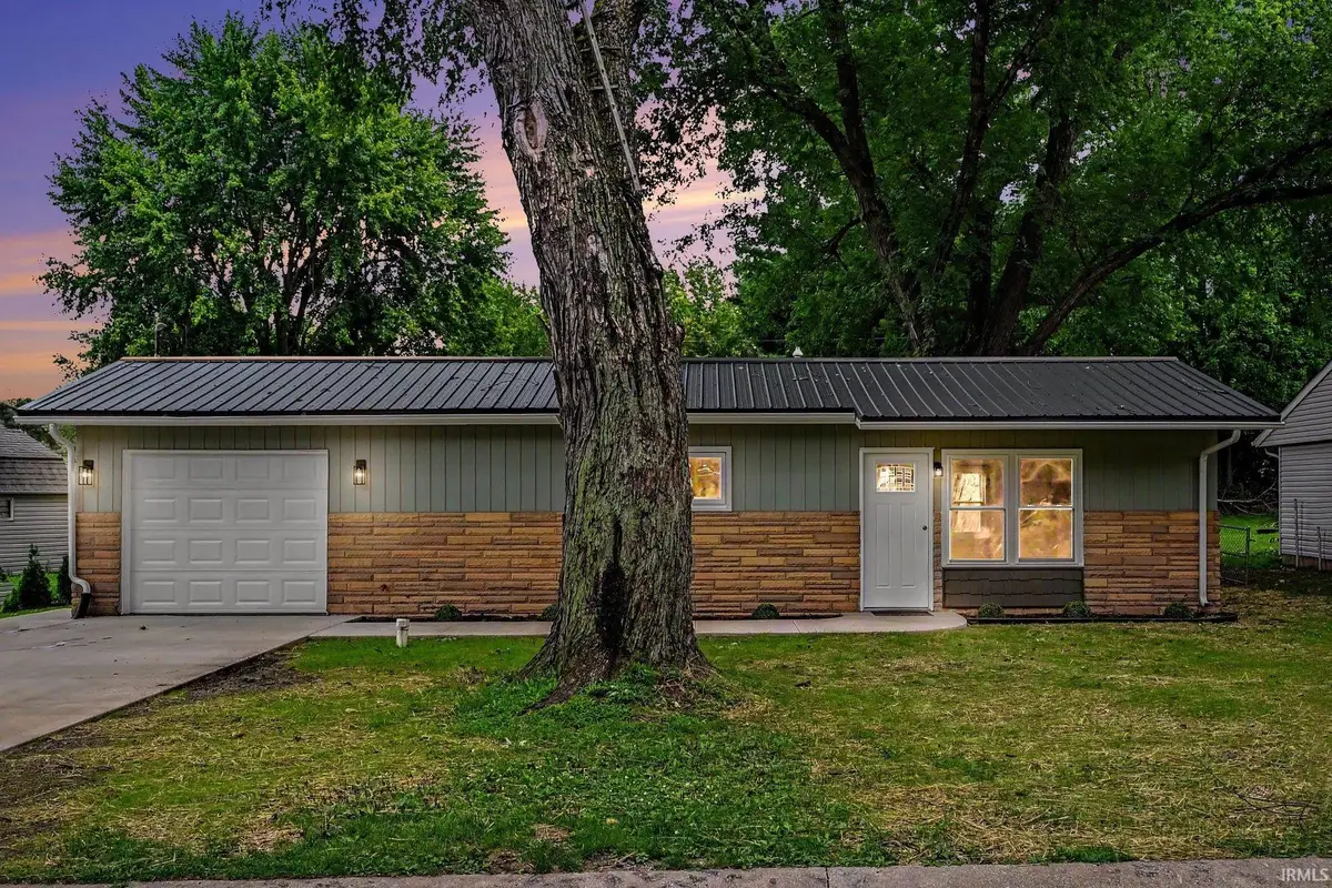 2508 Westside Drive, Warsaw, IN 46580 - #1
