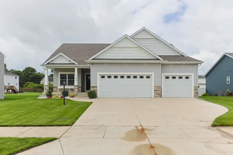 1725 Stoneham Drive, Mishawaka, IN 46544 - #2