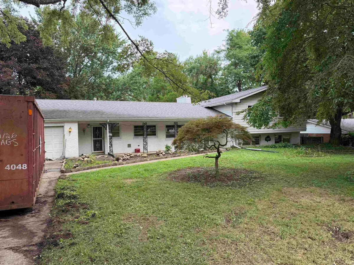 16325 Shamrock Drive, Mishawaka, IN 46544 - #1