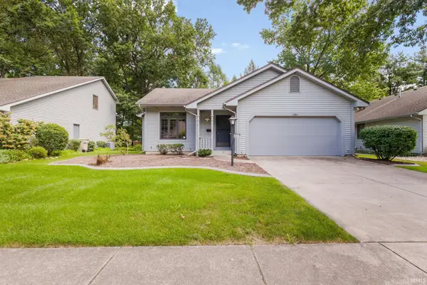 1984 Creekbank Lane, South Bend, IN 46635