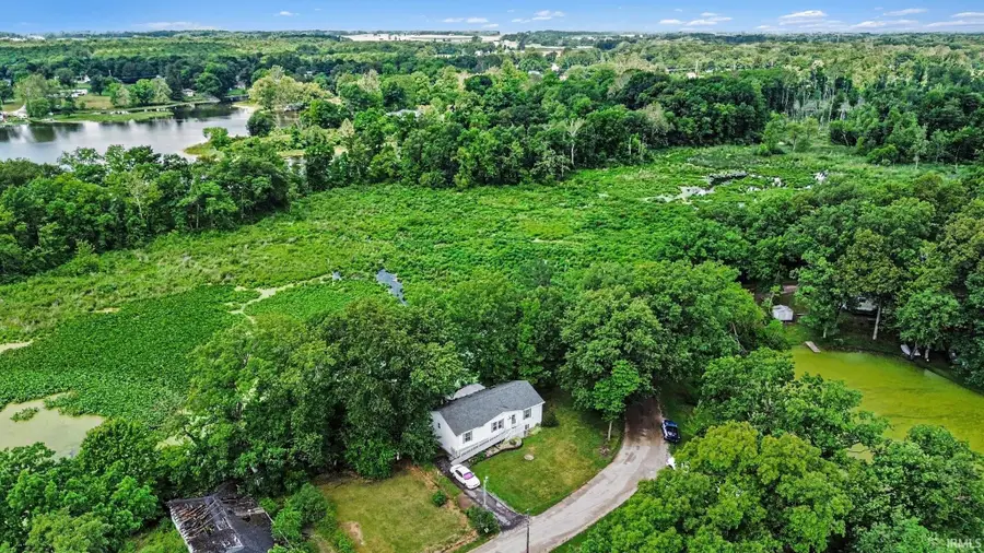 5200 W Lakeview Park Drive, Warsaw, IN 46580 - #2