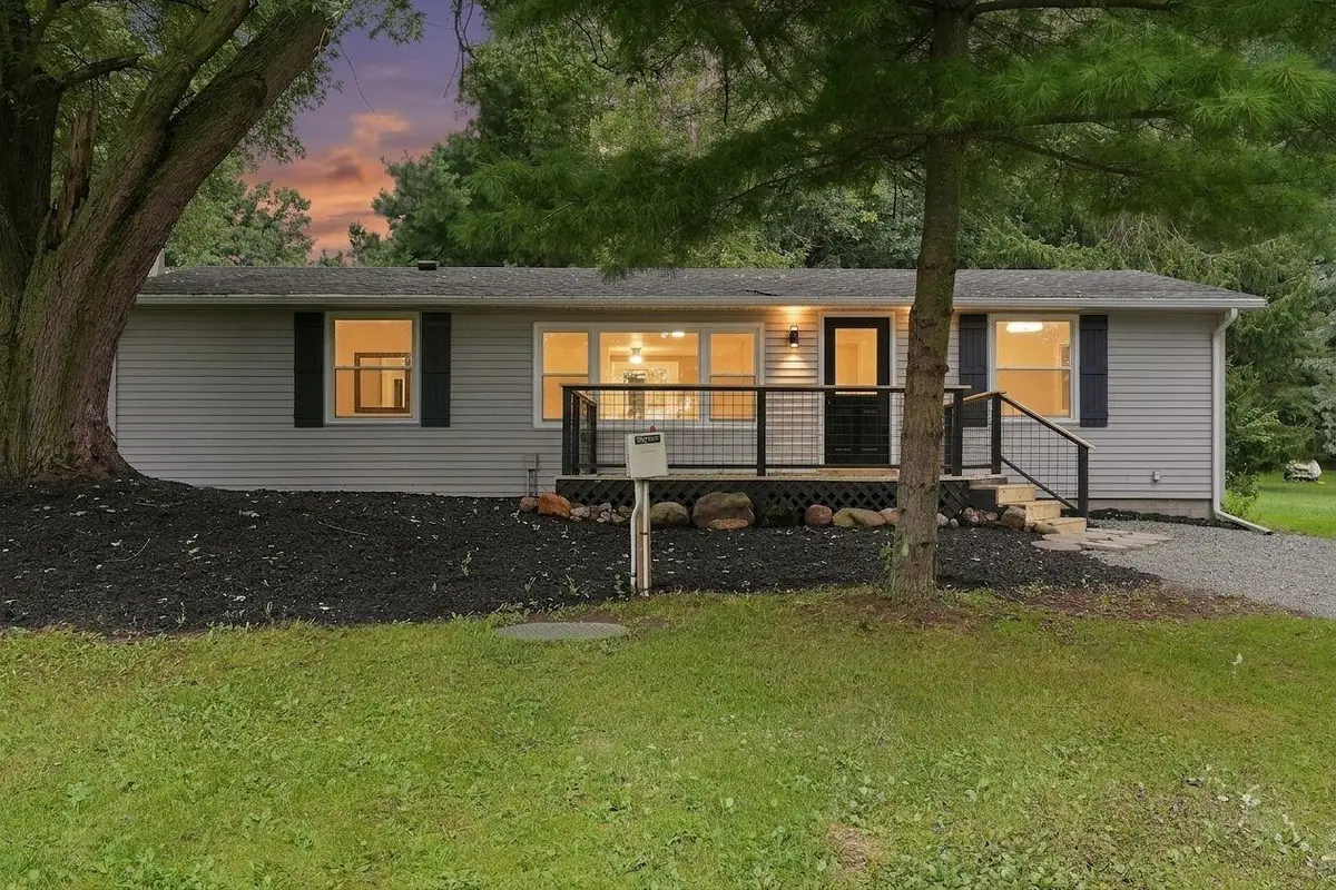 135 Lane 175 Lime Lake, Angola, IN 46703 - #1