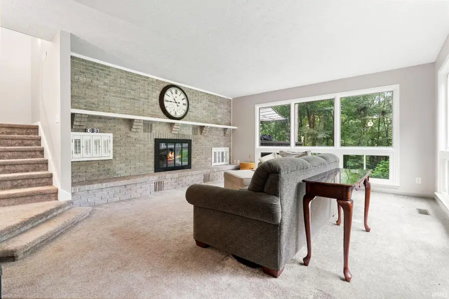 1177 N Shagbark Drive, Warsaw, IN 46582 - #3