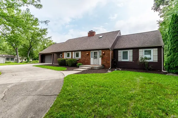 10234 Hickory Valley Drive, Fort Wayne, IN 46835