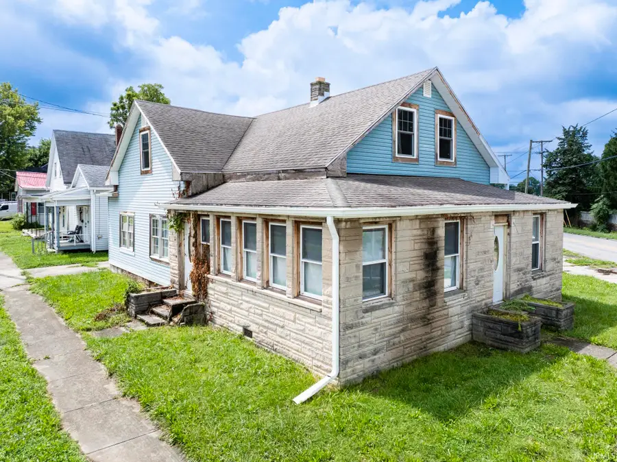 901 W Adams Street, Muncie, IN 47305 - #2