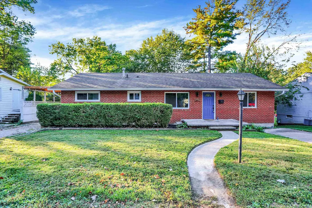 2612 E Dekist Street, Bloomington, IN 47408 - #1