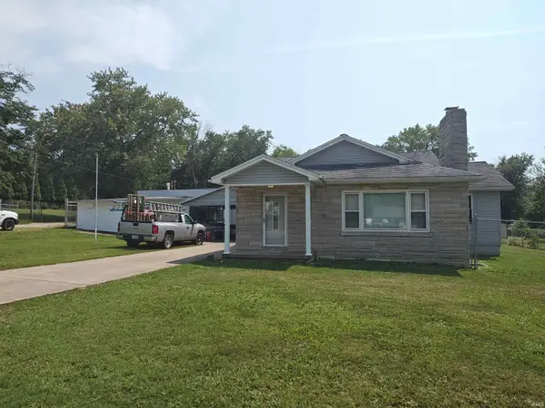 721 Radio Avenue, Evansville, IN 47725