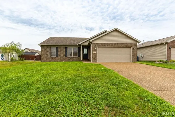 3940 Eagle Watch Drive, Evansville, IN 47725