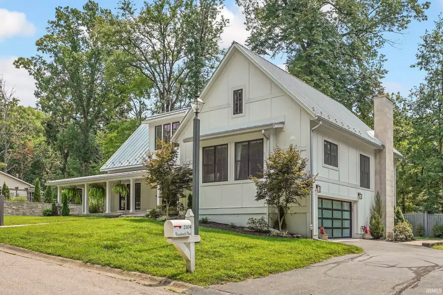 2104 E Woodstock Place, Bloomington, IN 47401 - #2