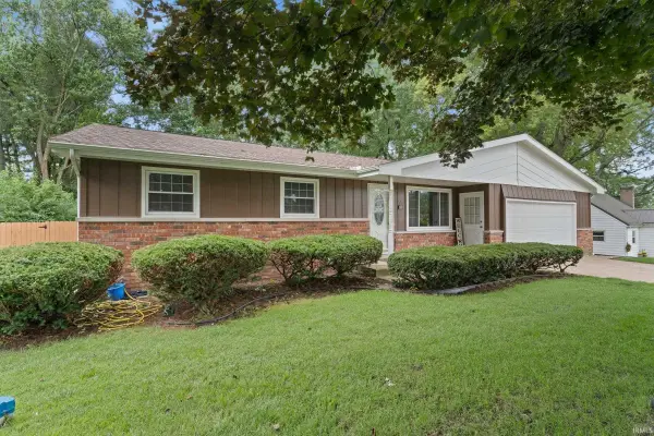 19622 Ruth Avenue, South Bend, IN 46614