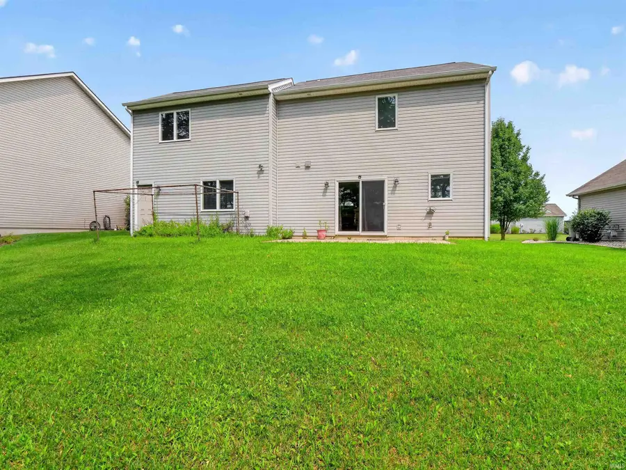 2251 Laurelwood Drive, Warsaw, IN 46580 - #2