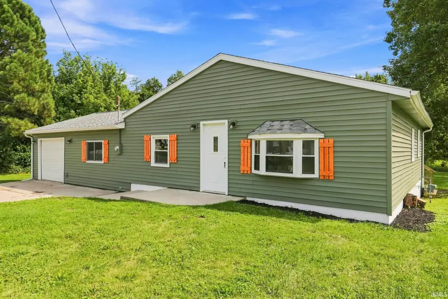 2800 E Colony Avenue, Columbia City, IN 46725 - #3