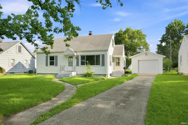 910 Jackson Boulevard, Rochester, IN 46975