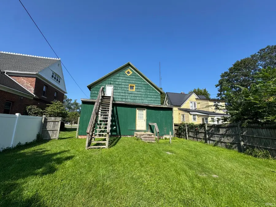 1021 Main Street, Rochester, IN 46975 - #2