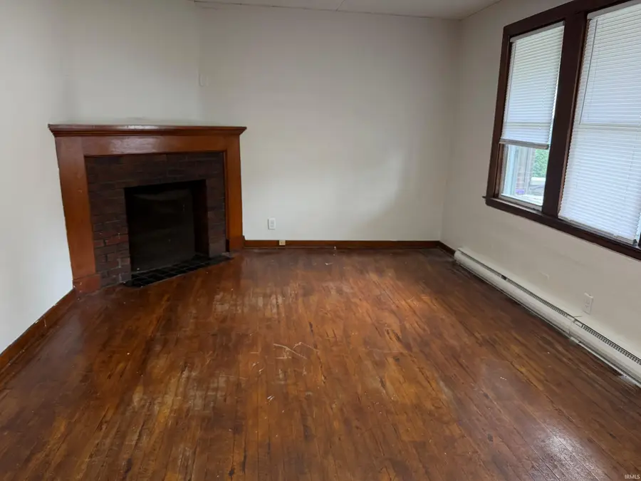 3306 3308 Mishawaka Avenue, South Bend, IN 46615 - #3