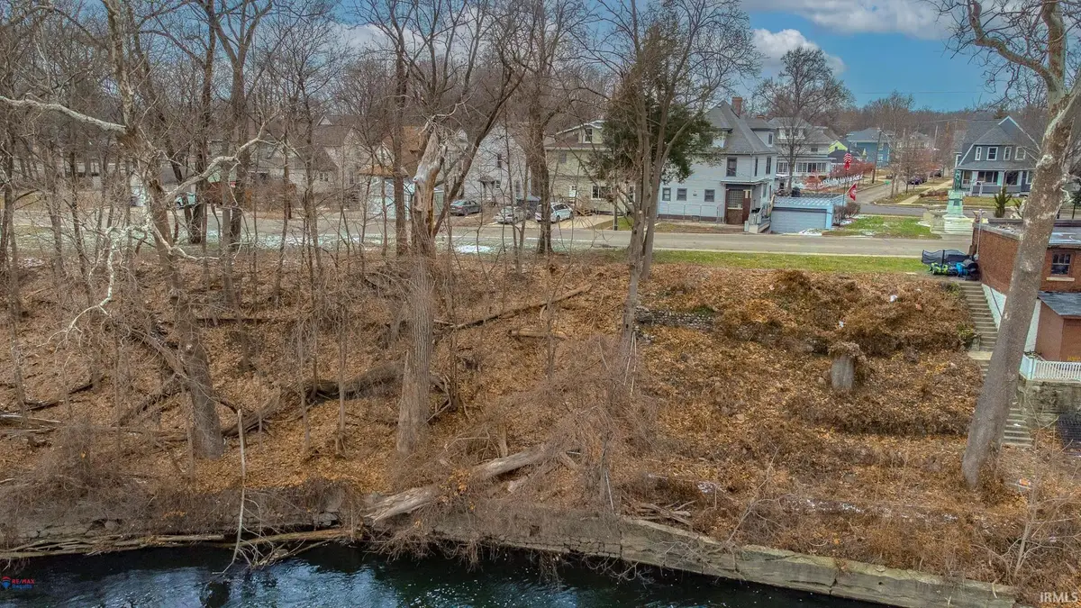 750 N Riverside Drive, Elkhart, IN 46514 - #1