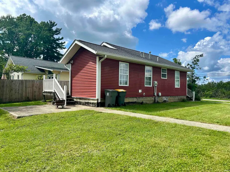 913 W Gourley Pike, Bloomington, IN 47404 - #2