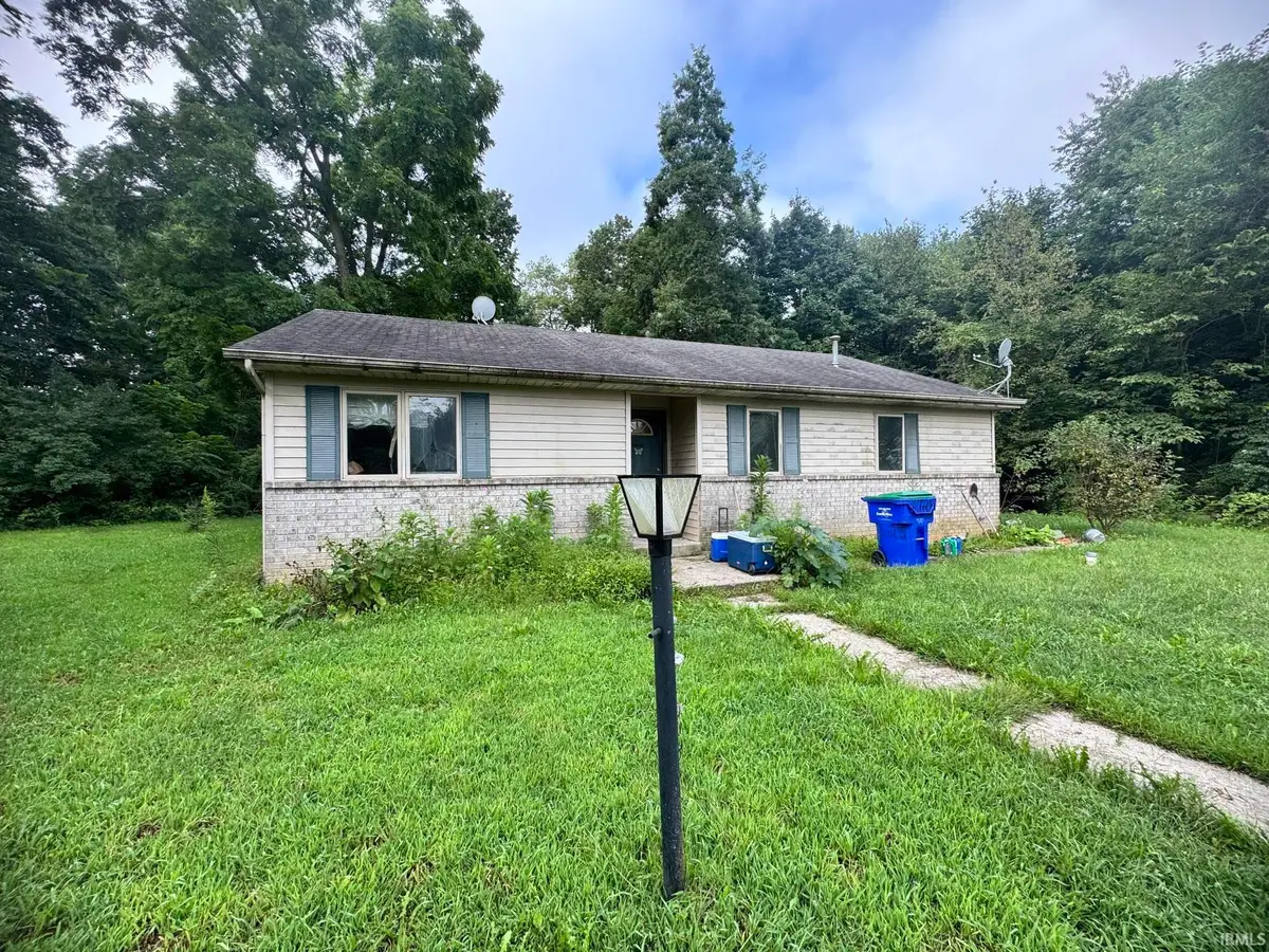 11725 Valentine Drive, Churubusco, IN 46723 - #1