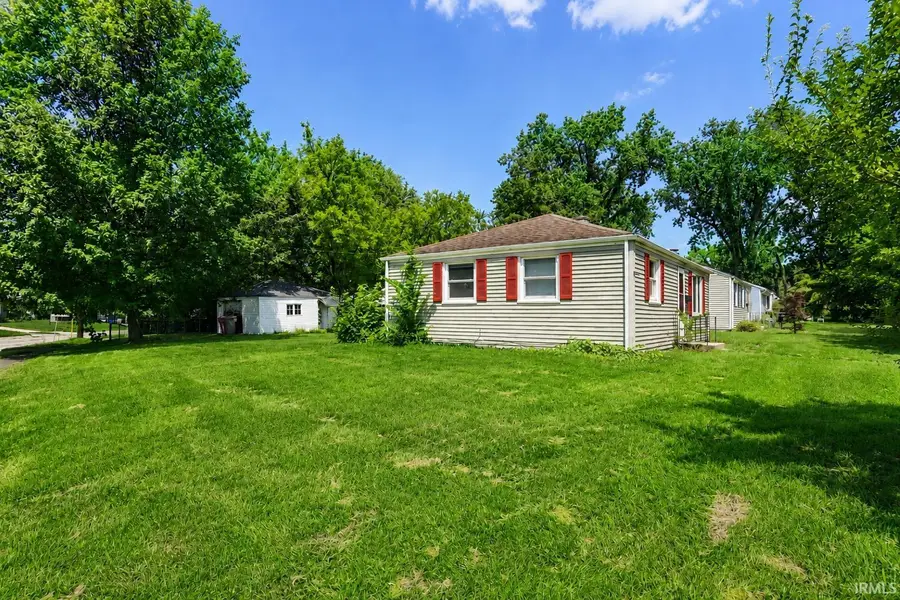 2505 Northview Drive, South Bend, IN 46628 - #2