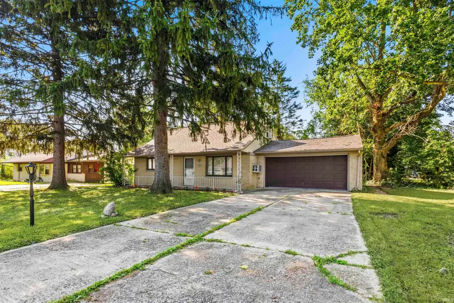 2624 Garden Park Drive, Fort Wayne, IN 46825 - #2
