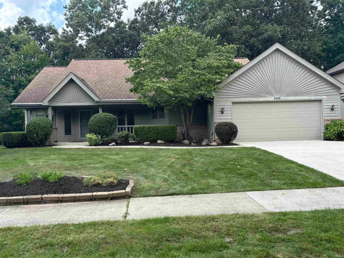 8209 Summerset Place, Fort Wayne, IN 46825 - #1