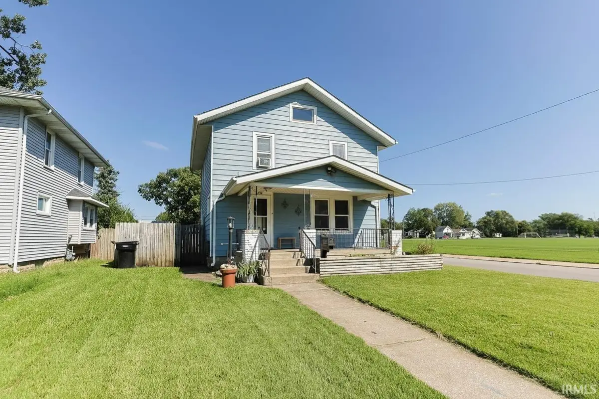 946 S 27th Street, South Bend, IN 46615 - #1
