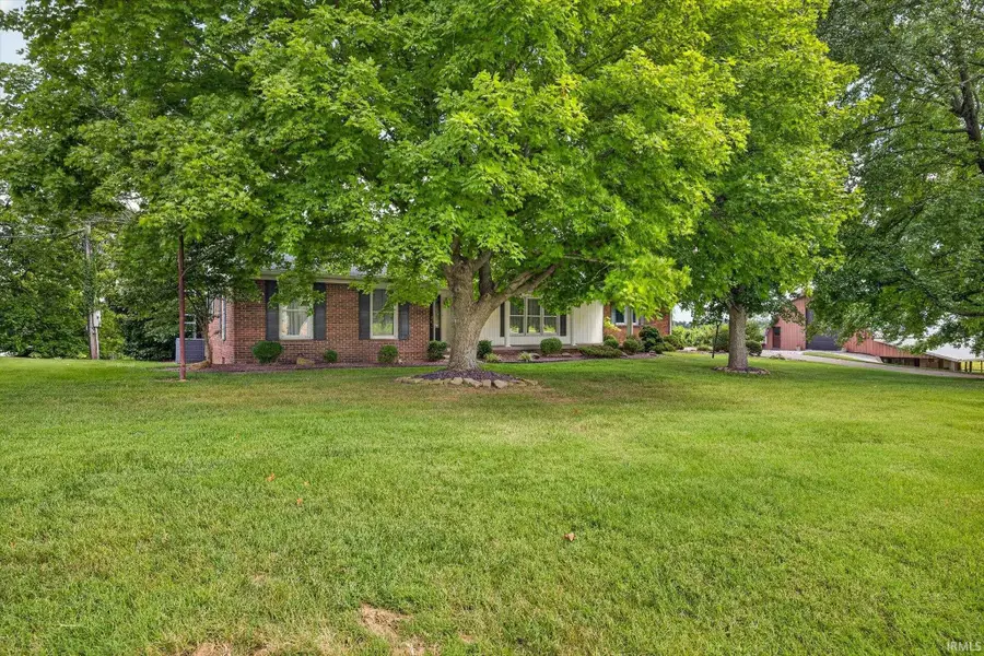 804 SE 11th Street, Washington, IN 47501 - #3