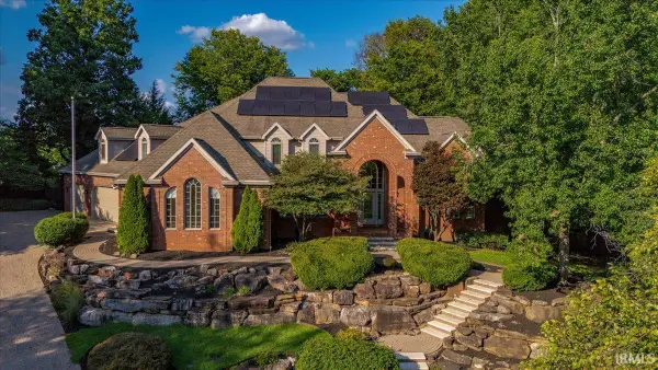 5544 Crimson Court, Newburgh, IN 47630