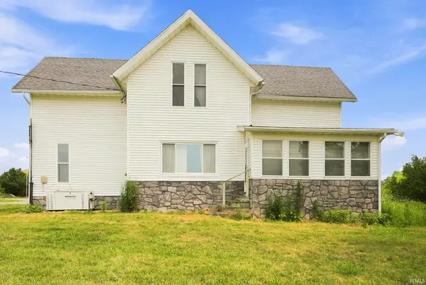 1052 N 75 E Road, Albion, IN 46701