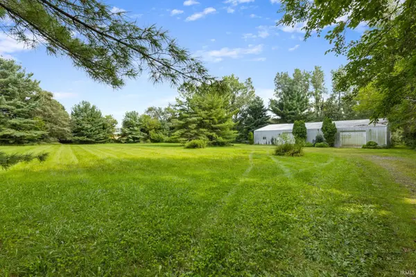 23630 County Road 4, Elkhart, IN 46514