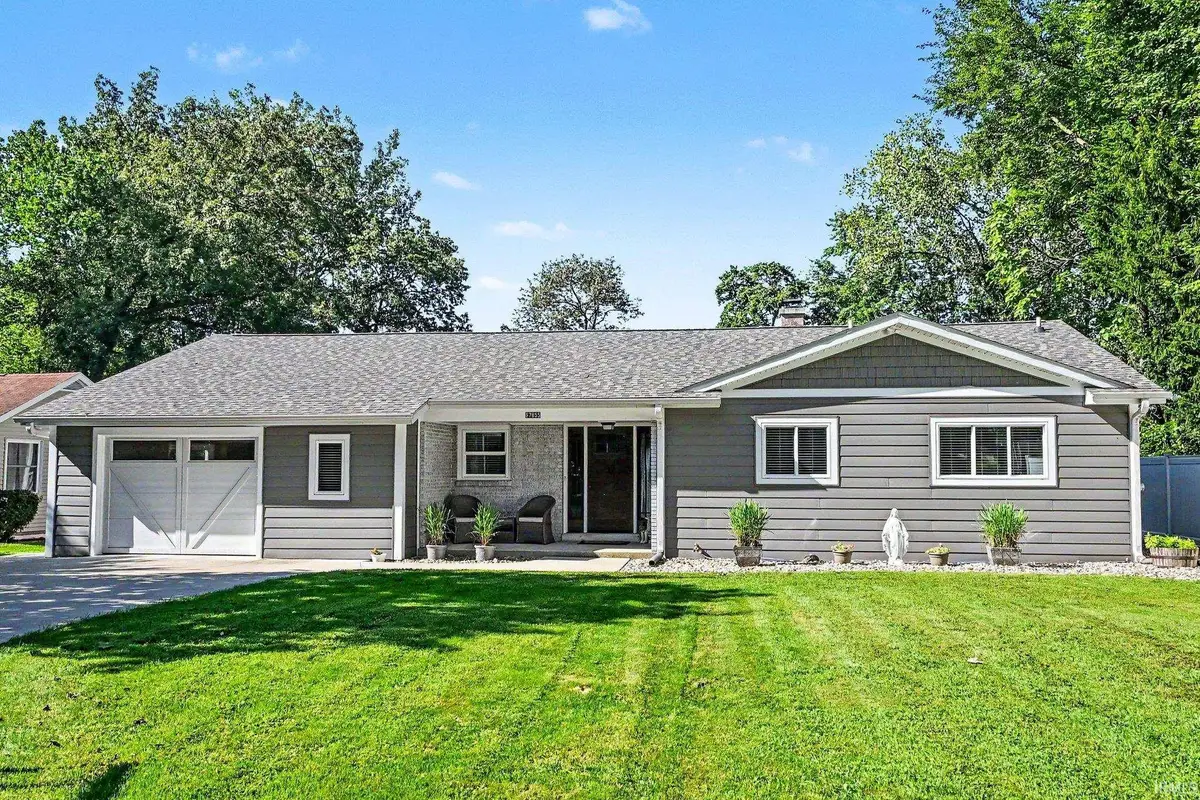 67855 Lake Trail, Lakeville, IN 46536 - #1