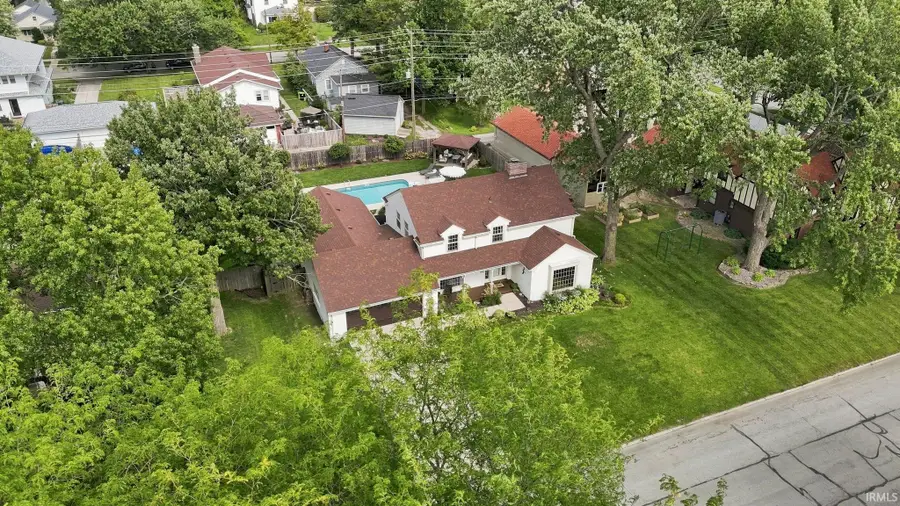1435 Oak Street, Huntington, IN 46750 - #2