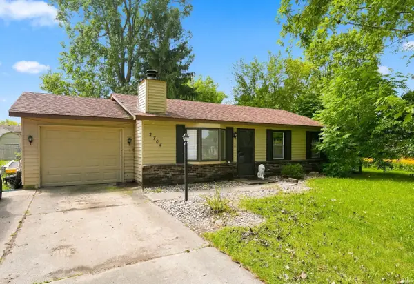2704 Southway Drive, Fort Wayne, IN 46845