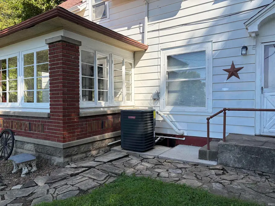 1542 N 3rd Street, Logansport, IN 46947 - #2