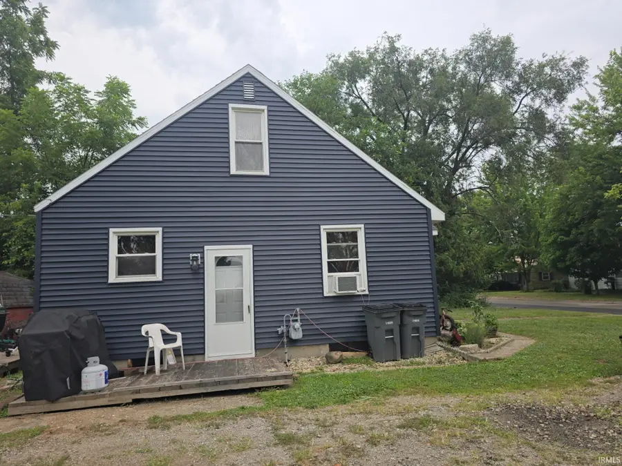 327 N 12th Street, Decatur, IN 46733 - #2