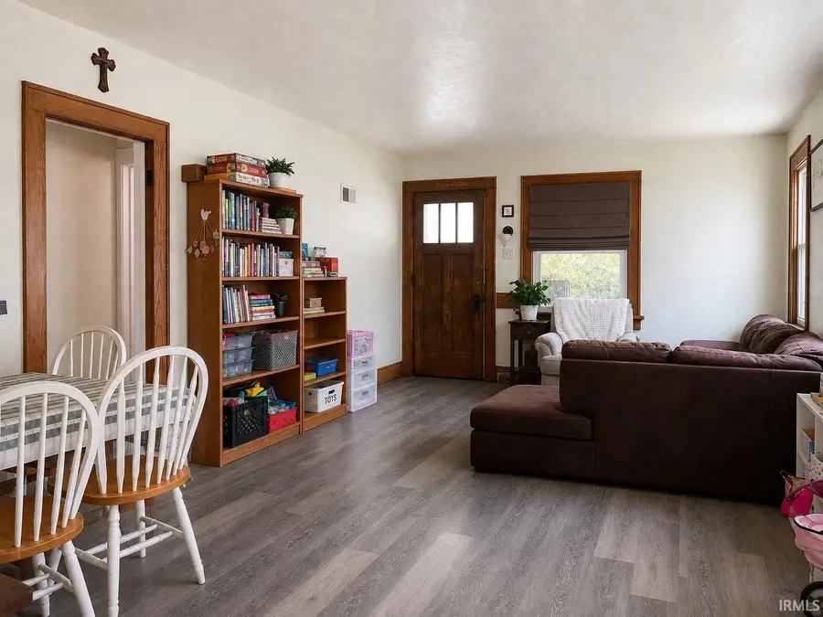 805 Pasadena Drive, Fort Wayne, IN 46807 - #2
