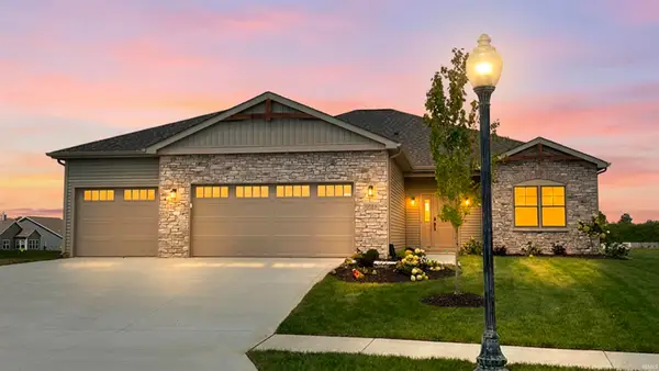 2245 Bandit Cove, Winona Lake, IN 46590