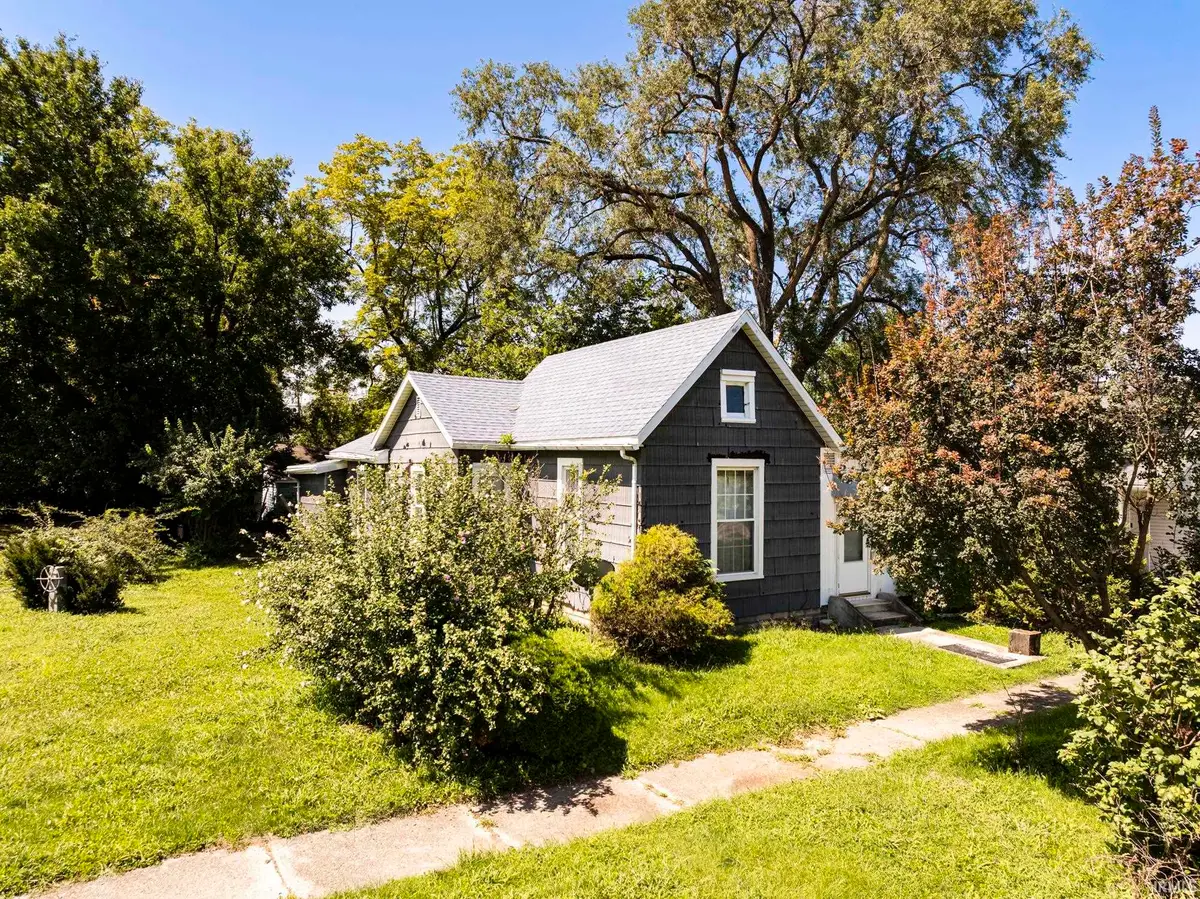 1613 S Gharkey Street, Muncie, IN 47302 - #1