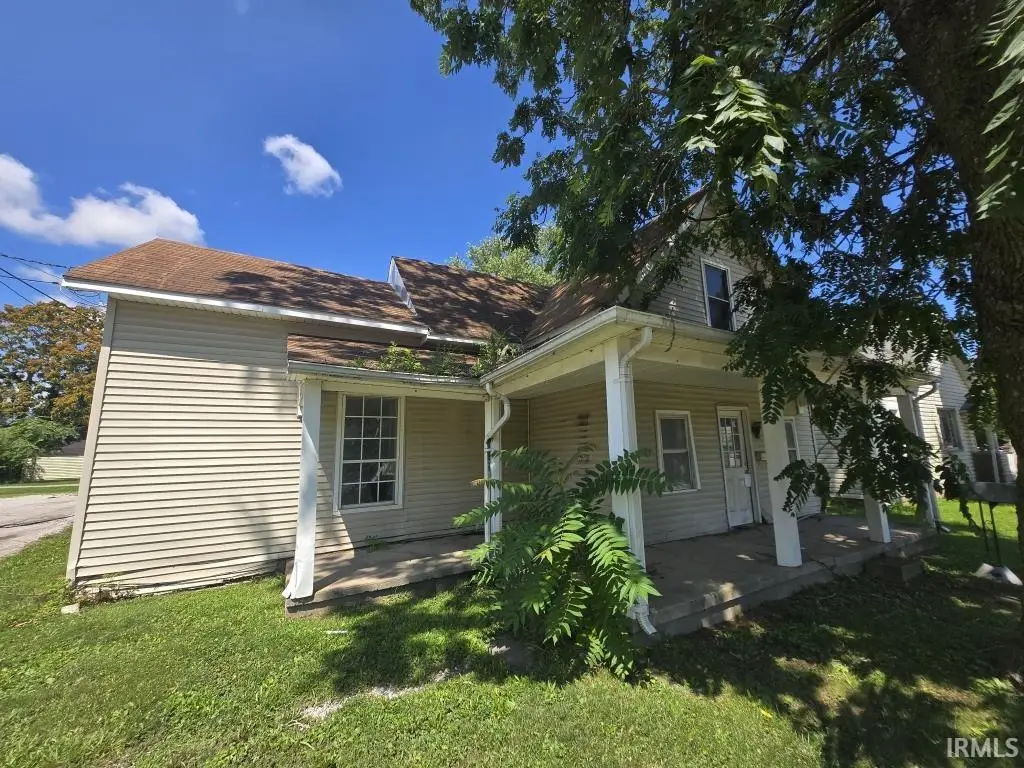 208 S 1st Street, Gas City, IN 46933 - #1