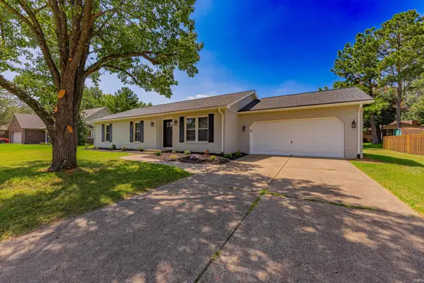 6840 Copperfield Drive, Evansville, IN 47711
