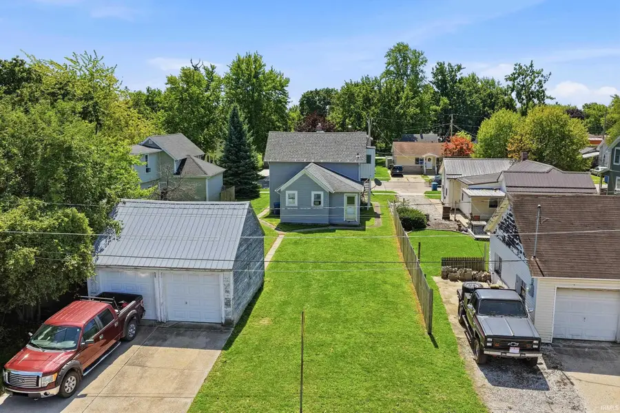 320 W 15th Street, Auburn, IN 46706 - #2
